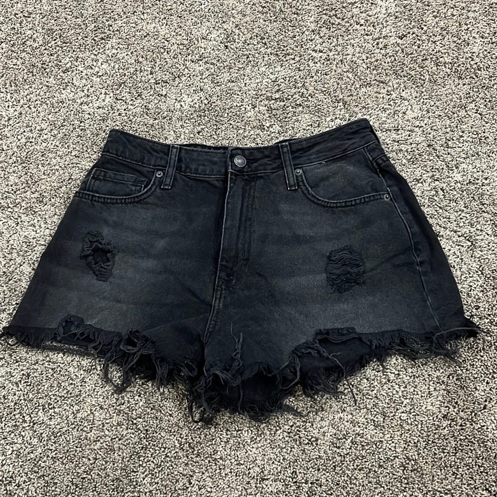black frayed forever 21 black jean shorts size 27 high waisted